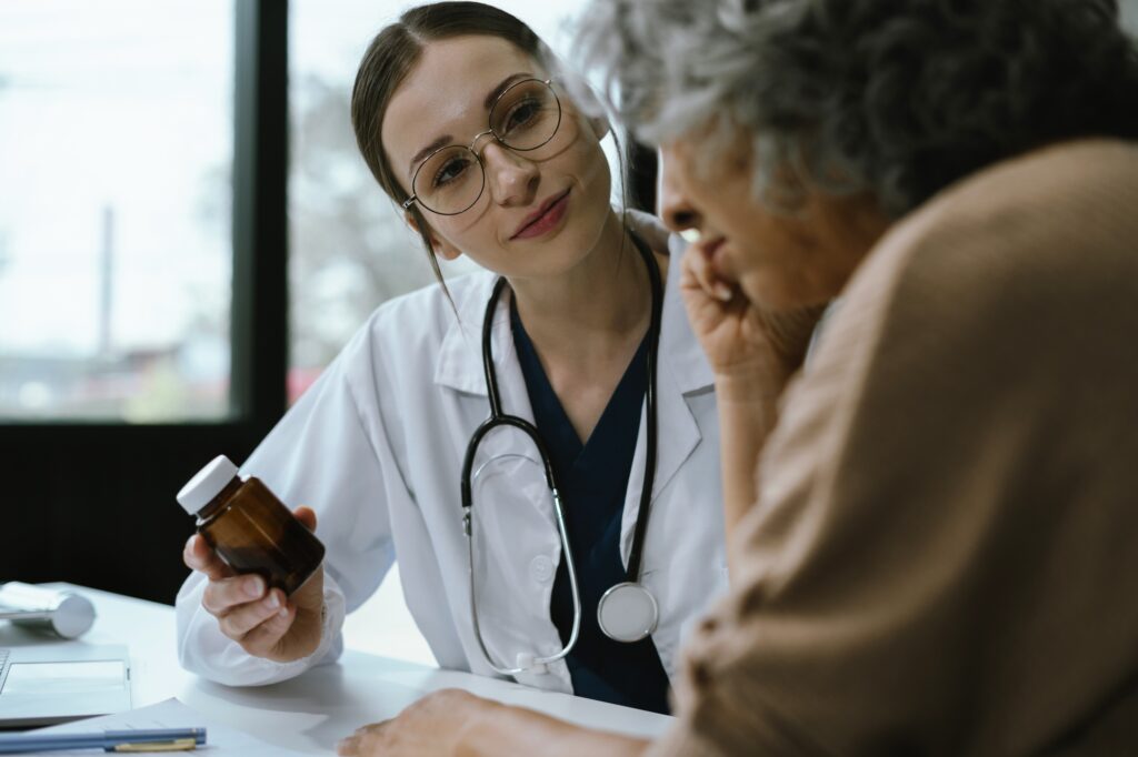 Stressed patient are treated by a psychologist or doctor in a psychiatric clinic.